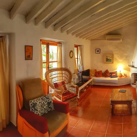 Casa Jazmin Carabeo * Nerja