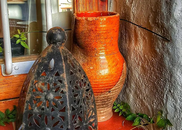 Willa Casa Jazmin Carabeo *