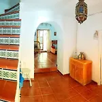 Casa Jazmin Carabeo Vila