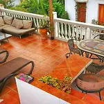 Casa Jazmin Carabeo Вилла *